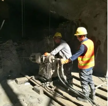 海南藏族水下抗分散灌浆料特点 水下不分散注浆料介绍